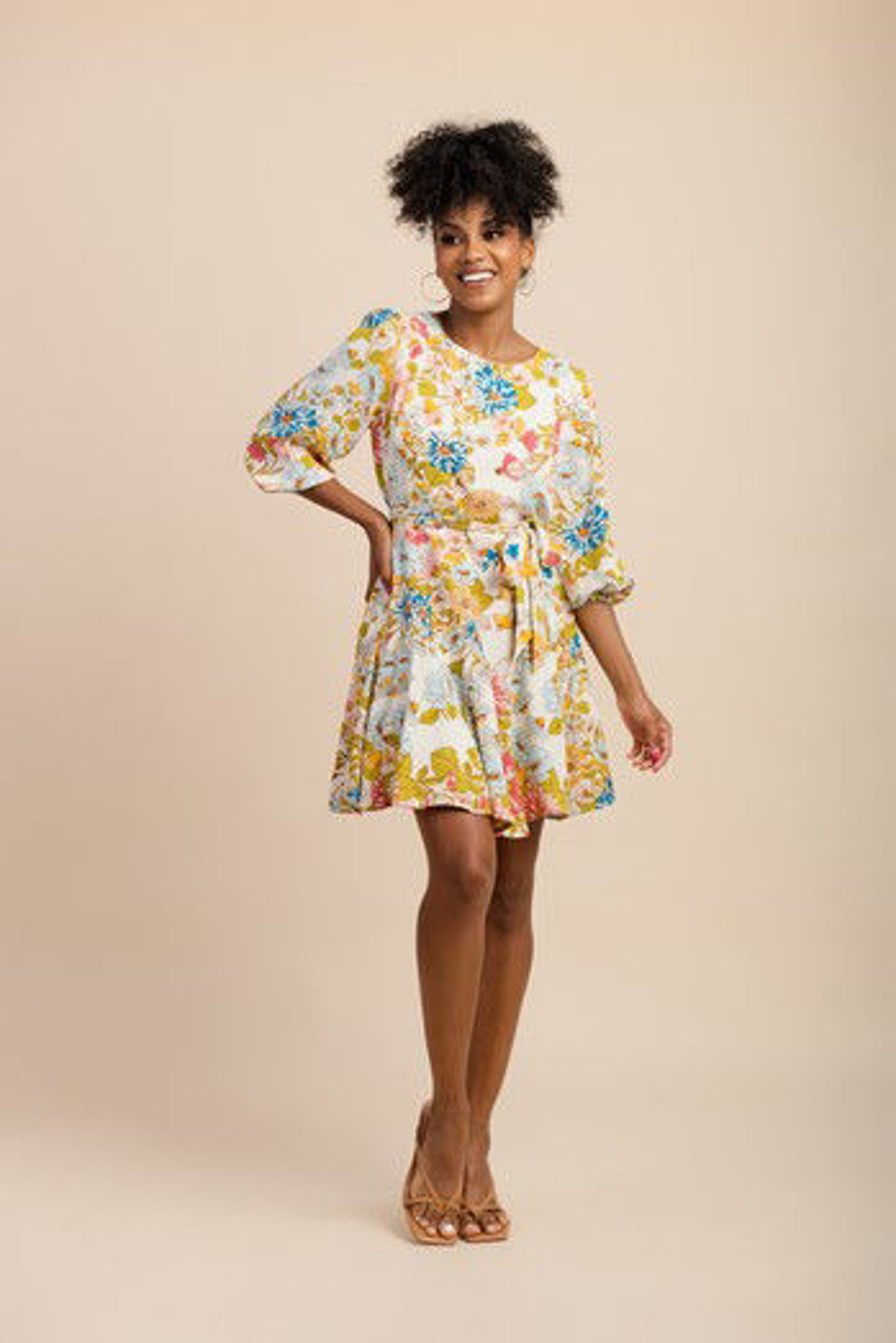 Imagen de Vestido Corto Manga 3/4                                               (Exclusivo Pagina)