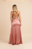 Imagen de Vestido  Satin Cuello Bobo, Abertura Falda                                              (Exclusivo de Pagina)