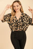 Imagen de Blusa Animal Print Cuello V   (Exclusiva Pagina)