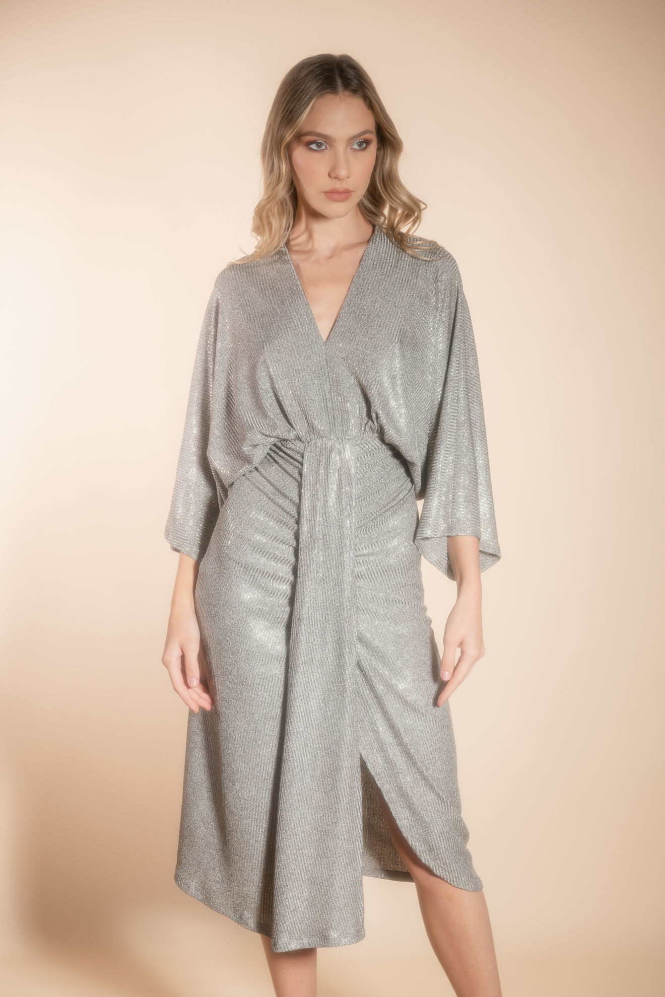 Grey/Gold