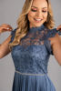 Imagen de Vestido Cuello Alto, Blusa Encaje, Falda Plisada