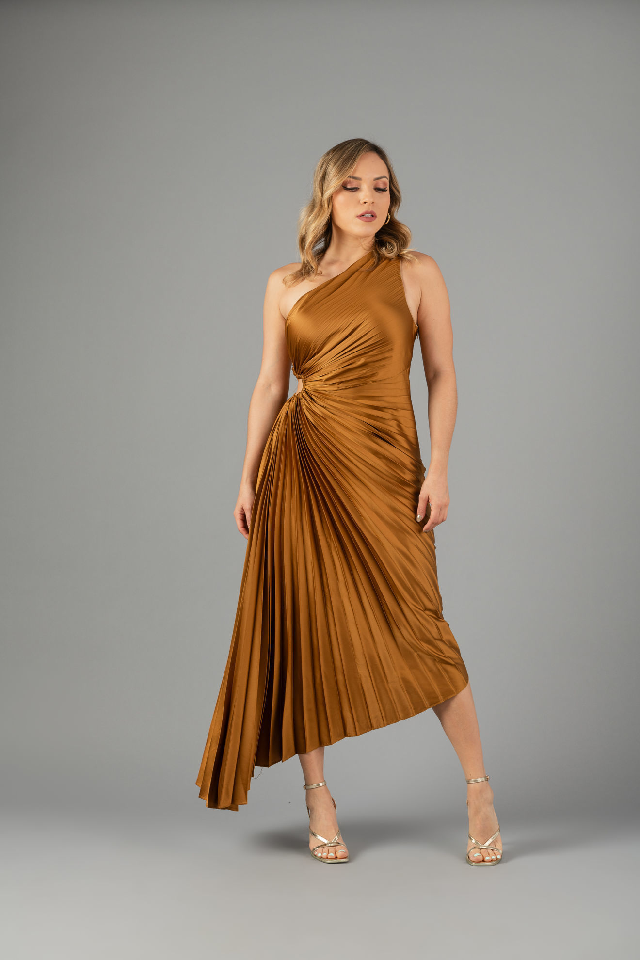 Imagen de Vestido un Hombro Plisado
