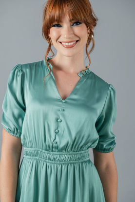 Imagen de Vestido Satin Manga Corta, Cuello  V   (Exclusivo Pagina)