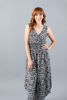 Imagen de Jumpsuit En Rayon Estampado Cuello V