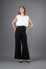 Imagen de Jumpsuit Pantalon Negro, Blusa Blanca