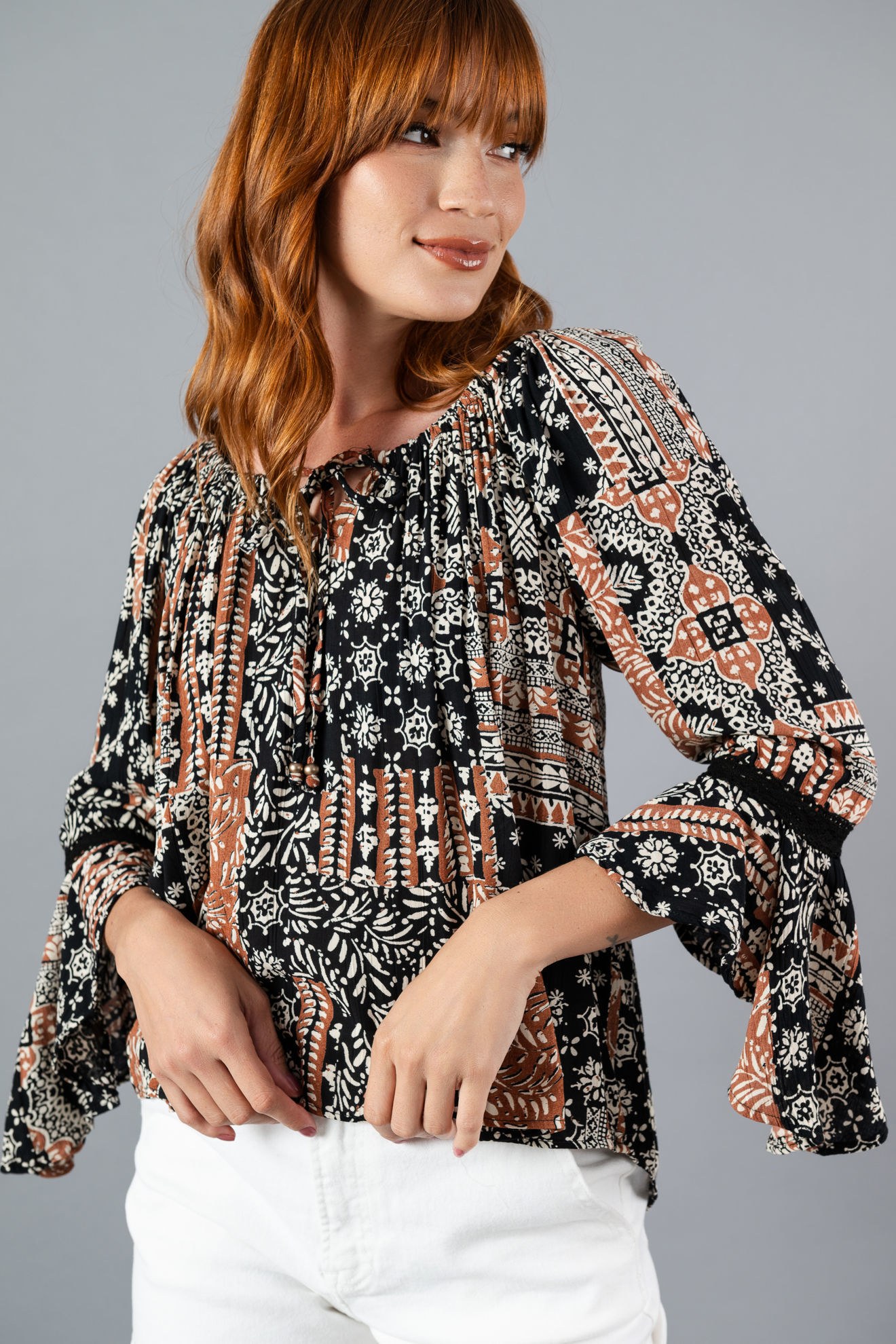 Imagen de Blusa En Rayon Estampada, Manga Campana