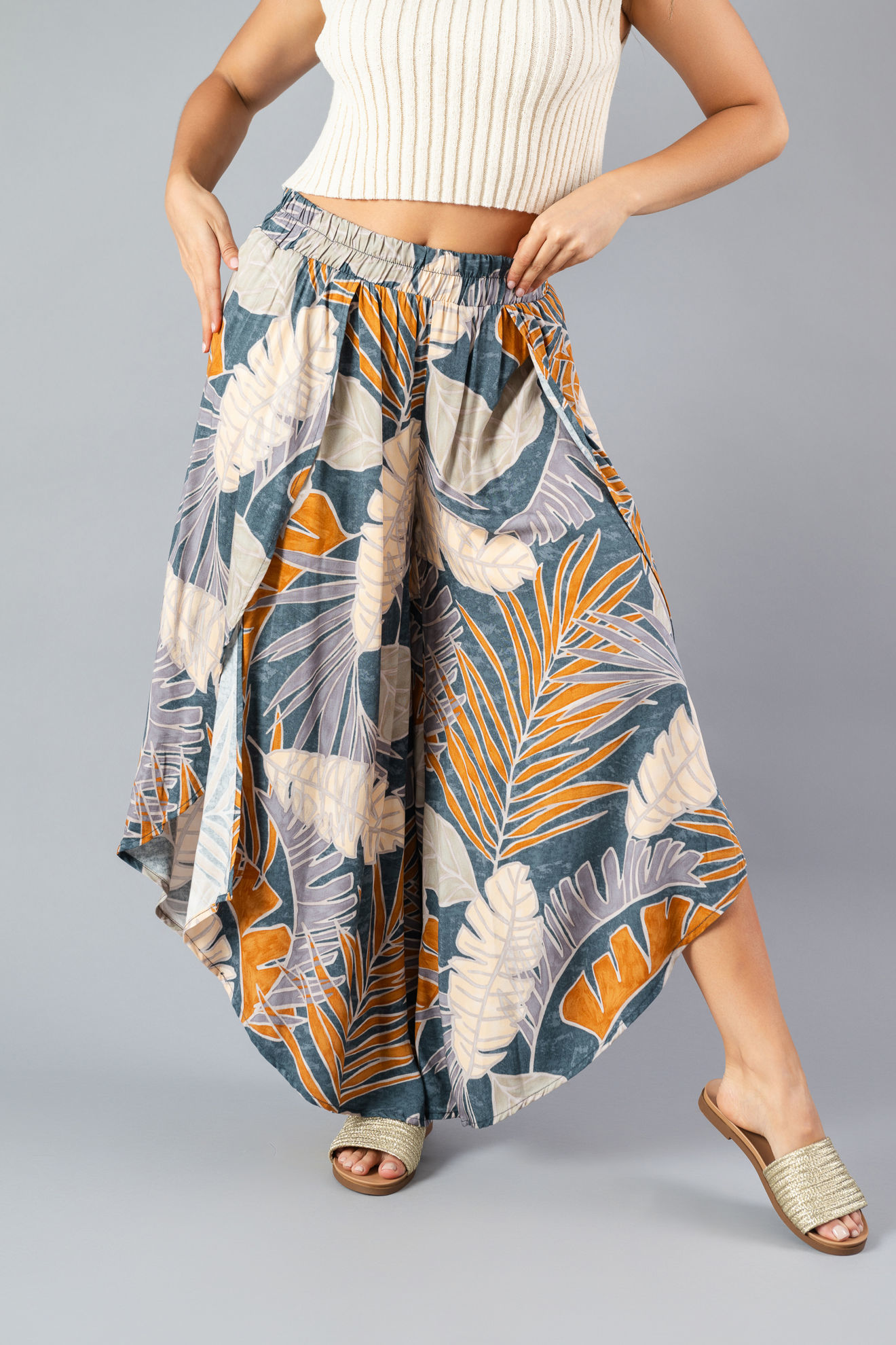 Imagen de Pantalon En Rayon Con Aberturas