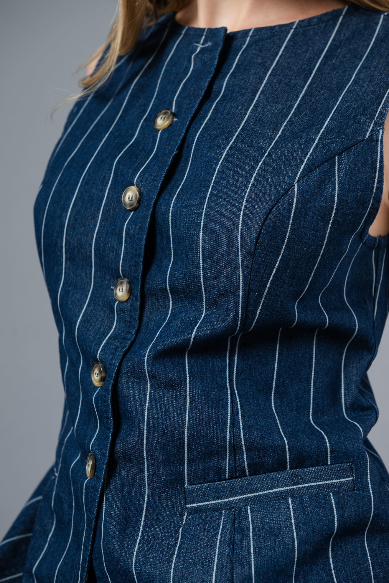 Imagen de Chaleco En Rayas Denim   ( Exclusivo Pagina)