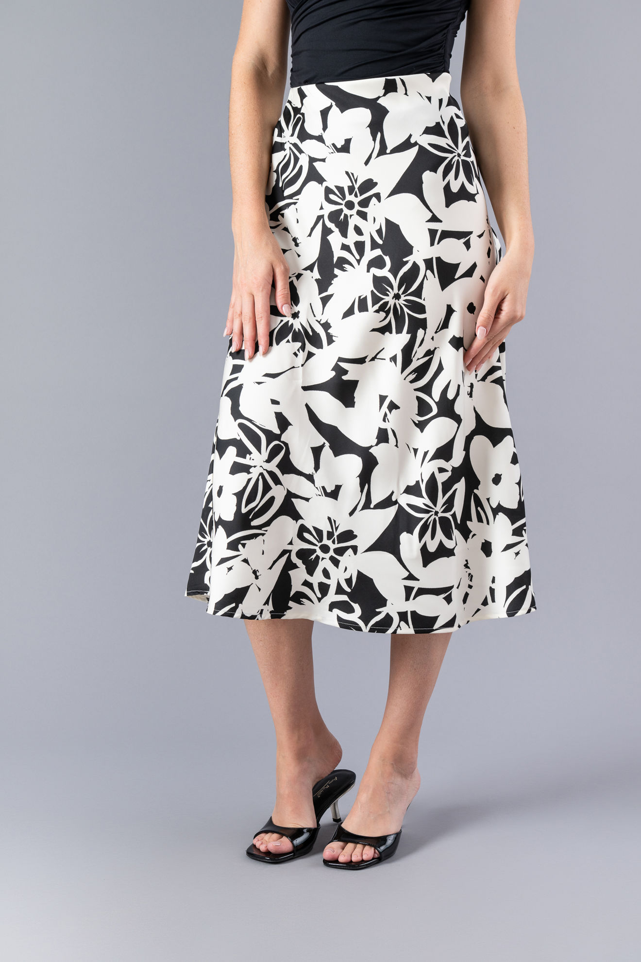 Ivory / Negro