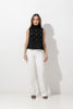 Imagen de Blusa Cuello Alto Sin Mangas Flores Relieve  (Exclusivo Pagina)