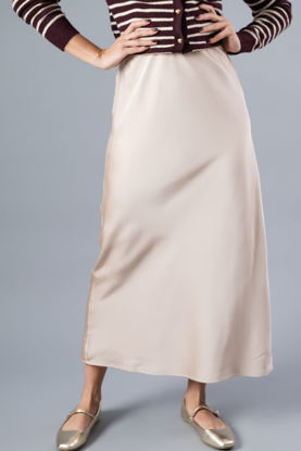 Imagen de Falda En Satin Midi,  ( Forrada)