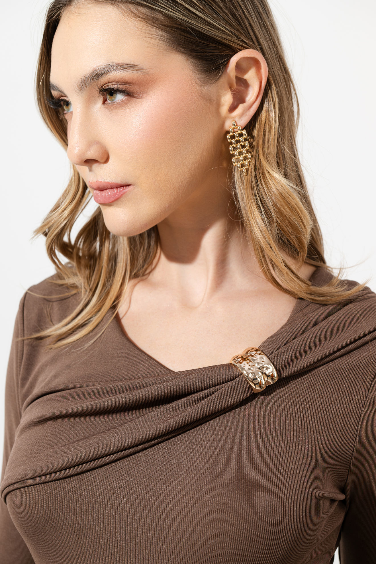 Imagen de Blusa Manga Larga, Con Detalle Hebilla Cuello