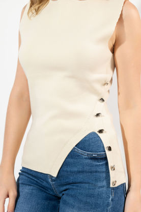 Imagen de Blusa Tejida Sin Mangas, Detalle Botones