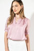 Imagen de Blusa En Satin Cuello V Detalle Collar