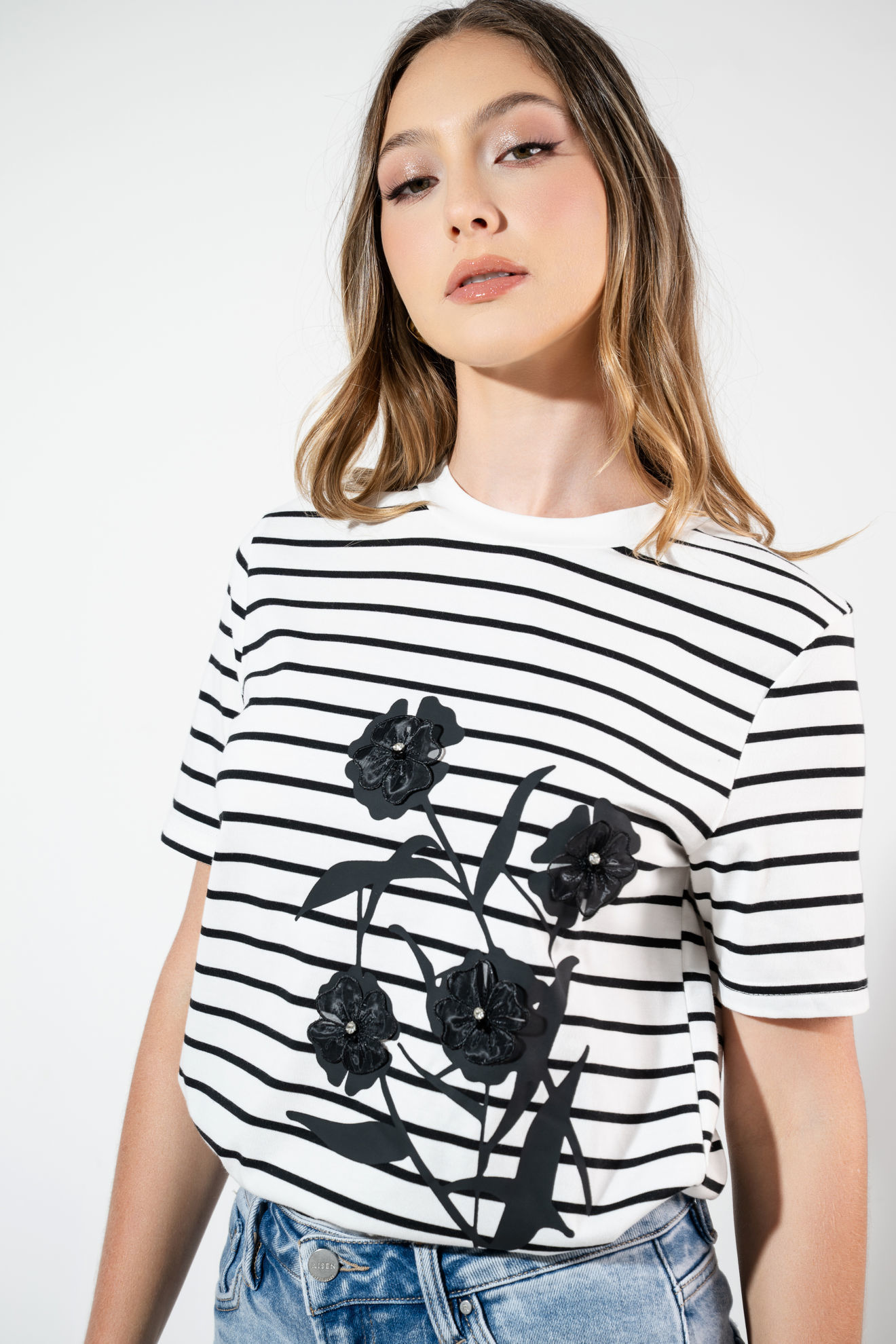 Imagen de T Shirt En Rayas Con Flores
