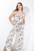Imagen de Jumpsuit En Rayon Estampado Cuello V Botones