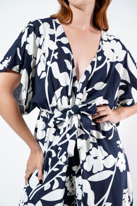 Imagen de Jumpsuit En Rayon Estampado Cuello V