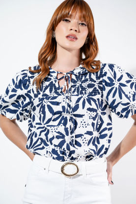 Imagen de Blusa En Rayo Print Floral Manga Corta