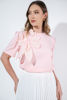 Imagen de Blusa Con Detalle Flor Relieve