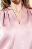 Imagen de Blusa Cuello V Con Collar En Satin Mangas Trasparentes