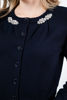 Imagen de Sweater Botones Detalle Perlas Decorativas En El Cuello